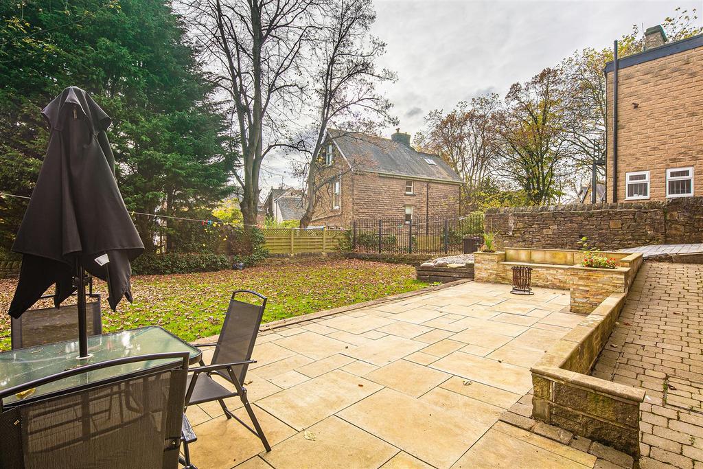 Terrace and lawn