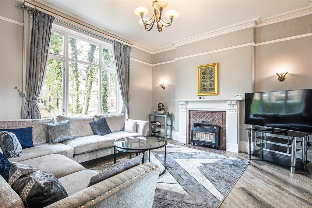 Dining room/second reception room