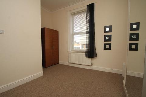 1 bedroom flat to rent, 11 East Parade, Harrogate, North Yorkshire, UK, HG1