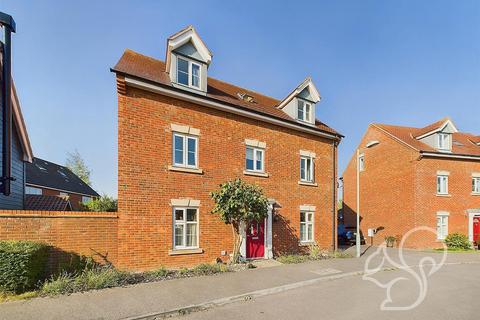 5 bedroom detached house for sale, Mead Road, Bury St. Edmunds IP32