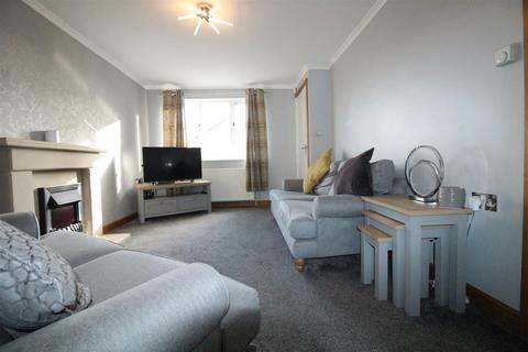 2 bedroom house for sale, The Paddock, Earlsheaton, Dewsbury