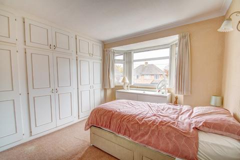 3 bedroom semi-detached house for sale, St. Gerards Road, West Midlands B91