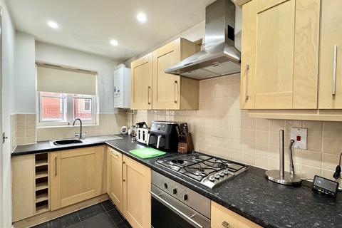 2 bedroom apartment for sale, Davenham Court, Wavertree, Liverpool, L15