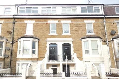 2 bedroom property to rent, Osborne Road Flat 8