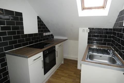 2 bedroom property to rent, Osborne Road Flat 8