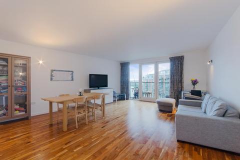 New Providence Wharf, Fairmont Avenue, E14