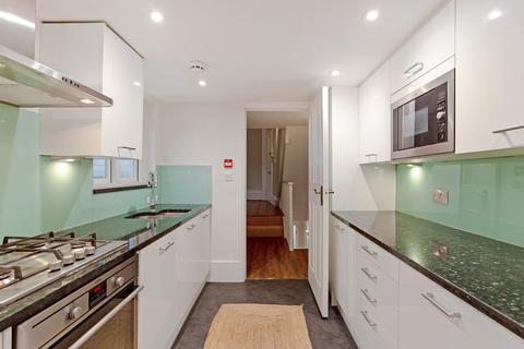 2 bedroom maisonette to rent, Sydney Street, London, SW3