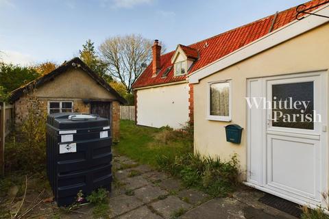 3 bedroom semi-detached house for sale, The Street, Garboldisham