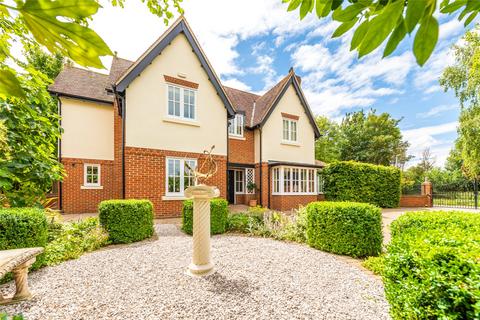 4 bedroom detached house for sale, Park Road, Moggerhanger, Bedfordshire, MK44