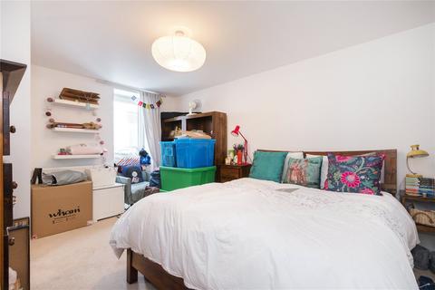 2 bedroom apartment to rent, Marley House, Roseberry Place, London, E8