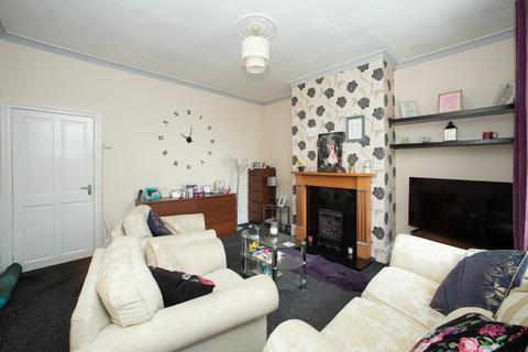 2 bedroom terraced house for sale, East Street, Halifax HX3