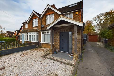 3 bedroom semi-detached house for sale, Holtye Road, West Sussex RH19