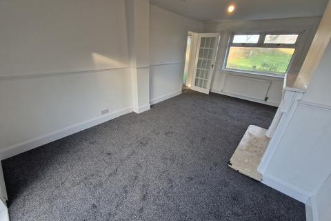 3 bedroom end of terrace house to rent, Whitehall Crescent, Cardenden KY5