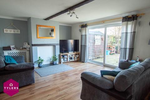 3 bedroom end of terrace house for sale, Chester Court, Haverhill, Suffolk, CB9