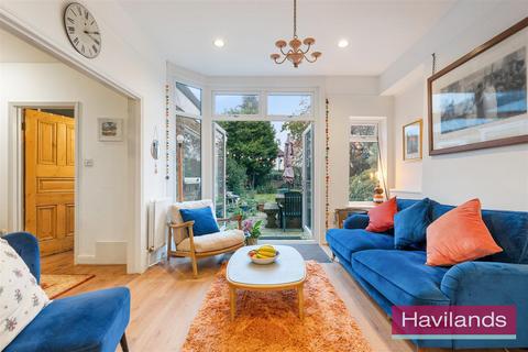 6 bedroom end of terrace house for sale, Oakfield Road, London