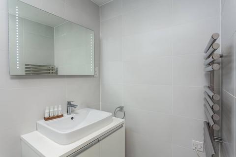 1 bedroom flat for sale, Esquared Apartments, Allgood Street, E2, Hackney, London, E2