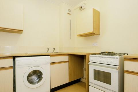 1 bedroom flat for sale, Chapel Fold, Armley, Leeds