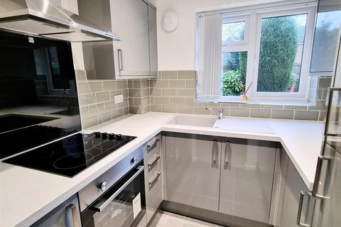 9 Compton Drive, Sutton Coldfield, B74 2DA