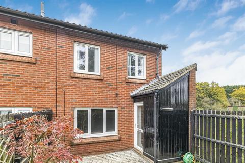 3 bedroom end of terrace house for sale, Taunton Close, Cambridge CB1