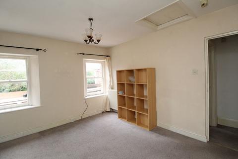 1 bedroom flat to rent, Old Mill Road, Chelston