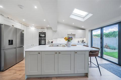 20 Esk Gardens, Wetherby, LS22 7UR