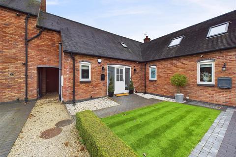 4 bedroom semi-detached house for sale, Mill Lane, Hammerwich