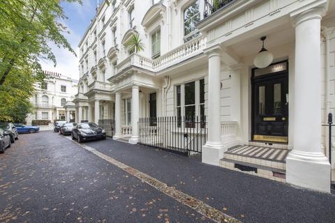 3 bedroom apartment for sale, Clifton Gardens, Little Venice