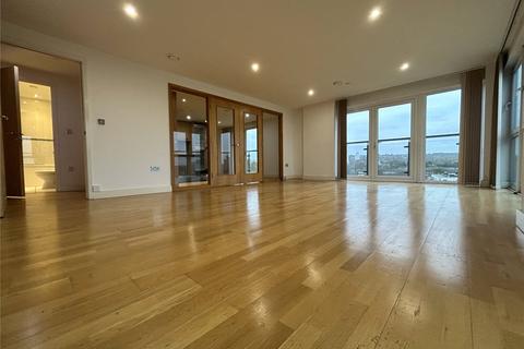 3 bedroom apartment to rent, Jigger Mast House, London, SE18