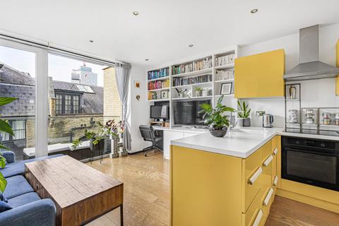 Studio for sale, Maltings Place, Tower Bridge Road, London, SE1