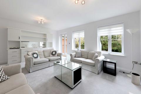 3 bedroom apartment for sale, Station Road, Beaconsfield, Buckinghamshire, HP9