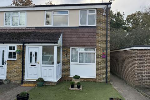 3 bedroom end of terrace house for sale, Weld Close, Staplehurst