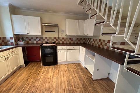 3 bedroom end of terrace house for sale, Weld Close, Staplehurst