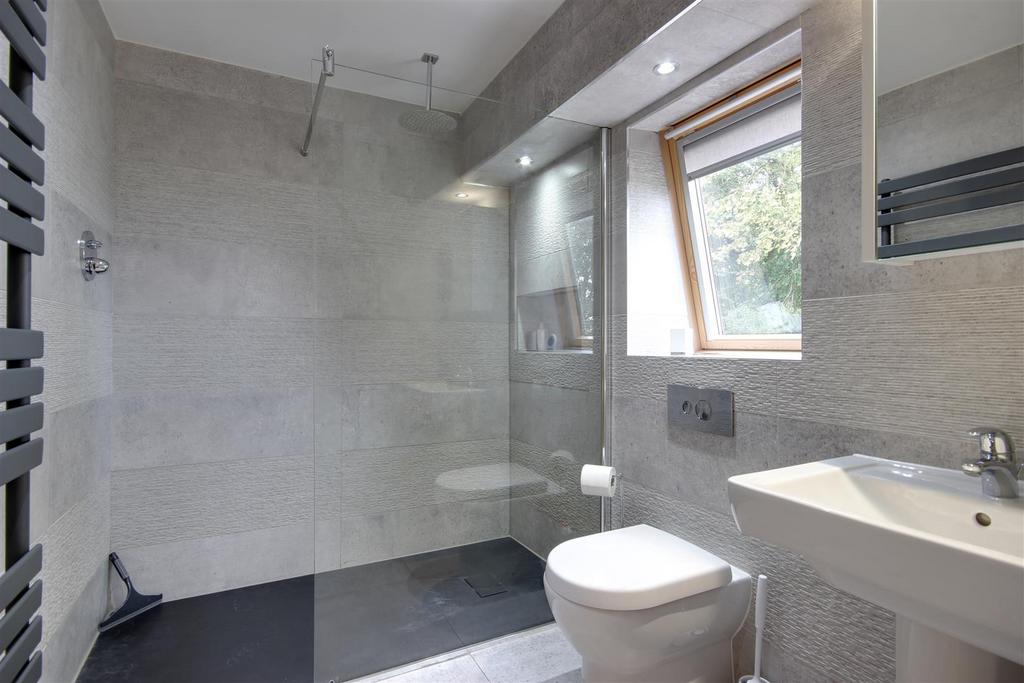 Ensuite Shower Room