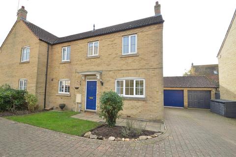 3 bedroom semi-detached house for sale, Columbine Road, Ely CB6