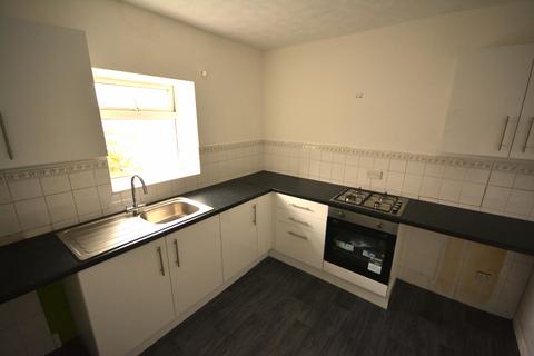 2 bedroom flat to rent, Orford Lane, Warrington WA2 7AZ