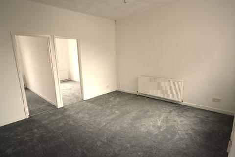 2 bedroom flat to rent, Orford Lane, Warrington WA2 7AZ