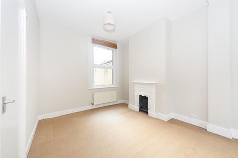 3 bedroom house to rent, Seymour Road, London