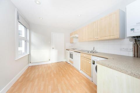 3 bedroom house to rent, Seymour Road, London