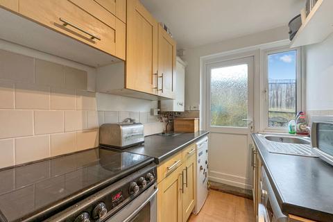 4 Fortfields, Dursley, GL11 4JZ