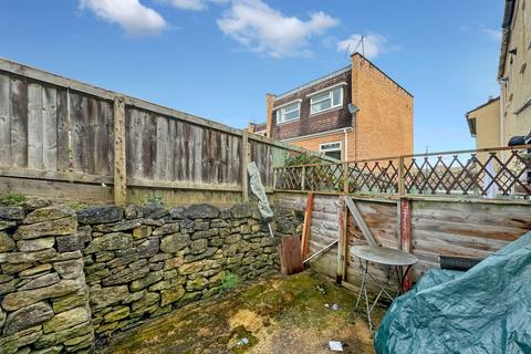 4 Fortfields, Dursley, GL11 4JZ