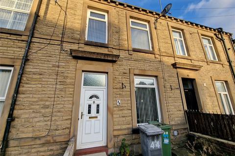 5 bedroom terraced house to rent, Blakeridge Lane, Batley, West Yorkshire, WF17