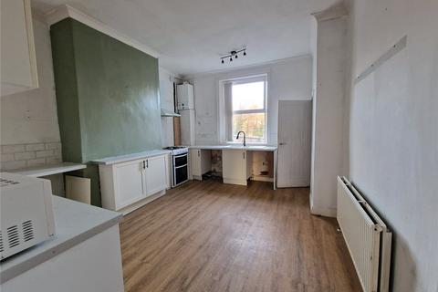 5 bedroom terraced house to rent, Blakeridge Lane, Batley, West Yorkshire, WF17