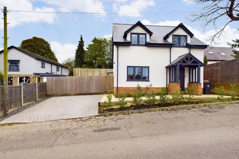 2 bedroom detached house for sale, Highridge Close, Apsley