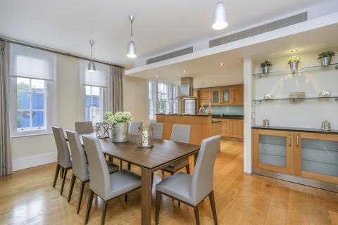 2 bedroom apartment to rent, Old Church Street Chelsea SW3