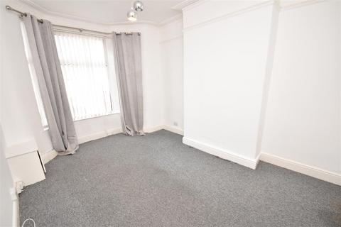 2 bedroom terraced house to rent, Hinderton Road, Birkenhead