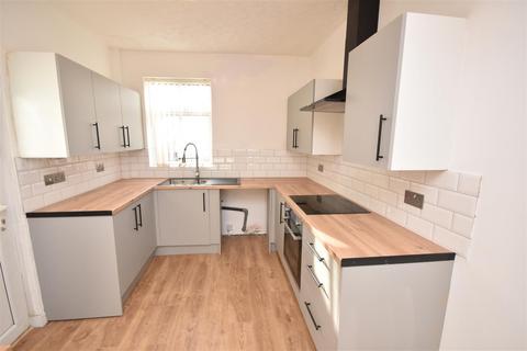 2 bedroom terraced house to rent, Hinderton Road, Birkenhead