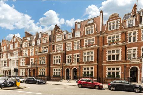 2 bedroom apartment to rent, Palace Court, London W2