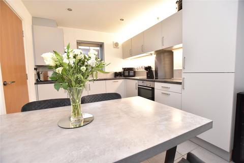 3 bedroom end of terrace house for sale, Asket Close, Seacroft, Leeds