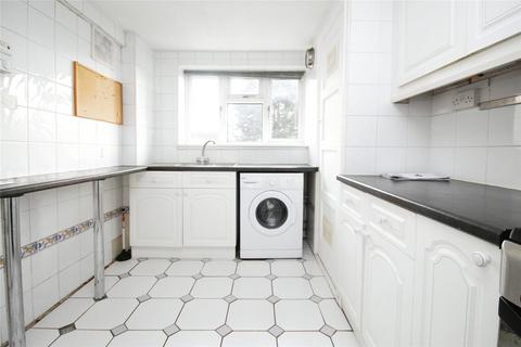 1 bedroom apartment to rent, Chequers Road, Loughton, IG10