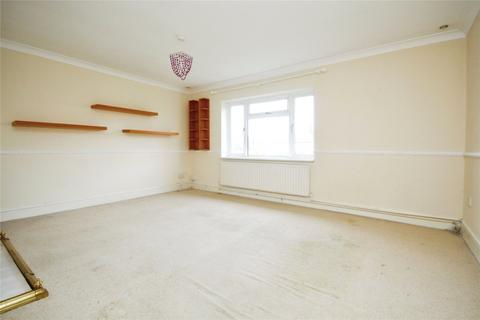 1 bedroom apartment to rent, Chequers Road, Loughton, IG10